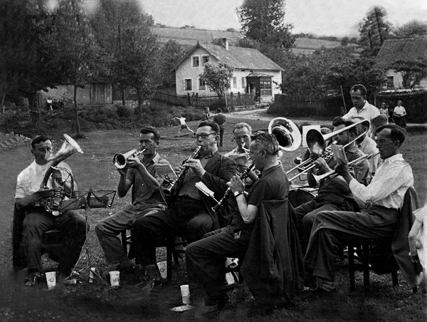 Kapela Sedm větrů 1960 - J.Šlegl, A.Toman, J.Regál, K.Štastný, J.Pšajt.st, A.Veselák